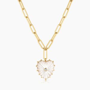 Malene Mother of Pearl Heart Necklace
